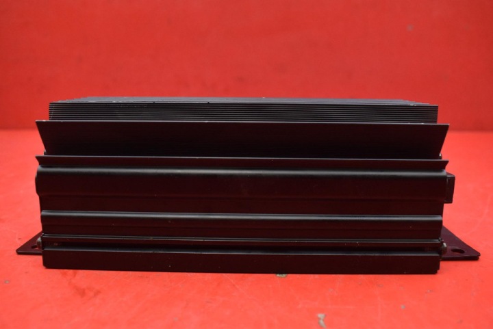 zesilovač RADIA 4D0035225C AUDI A8 D2 94-99