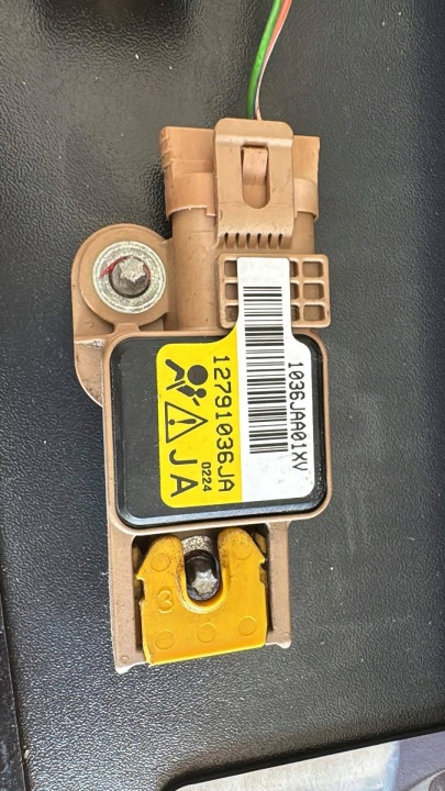Capteur choc ZDERZENIOWY de choc Airbag SAAB 9-3 II 93 12791036