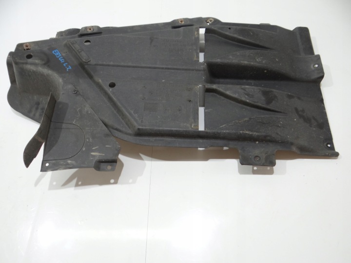 Couverture tablier moteur Protection soubassement Réservoir BMW X3 E83 3417402 (16392918)