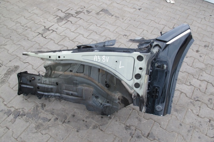 AUDI A3 8V 8VA SPORTBACK 5D LONGERON LONGERON AVANT FARTUCH GAUCHE AVANT