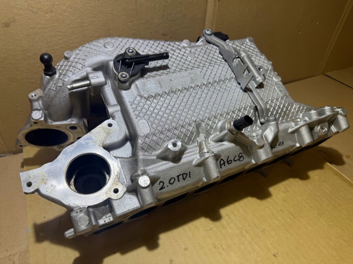 AUDI A6 C8 2.0 TDI DFB intake manifold sensor KT02123 05L906051A