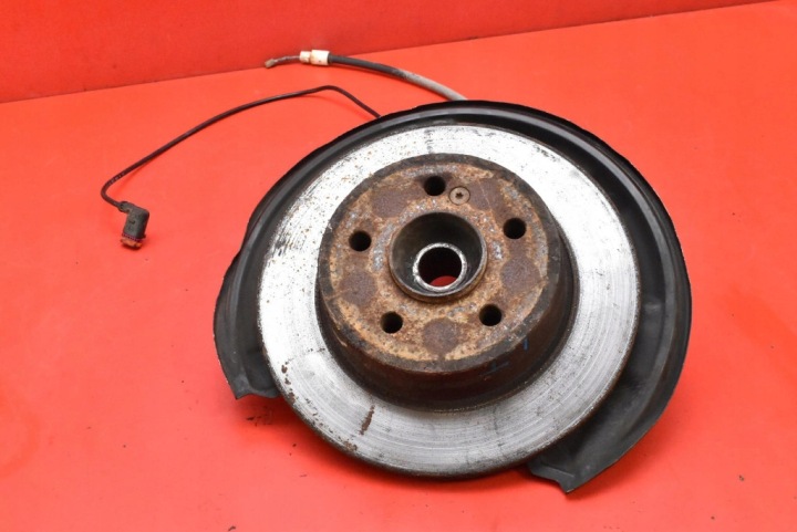 Achsschenkel Radnabe Radlager schenkel links heck MERCEDES C-KLASA W204 1.6 BLUEEFF 156KM 07-12