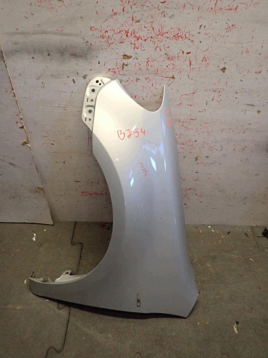 fender front front left VW GOLF VI HB 2009- 5K