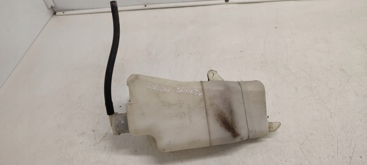 water tank tank Daihatsu Sirion II 1,0