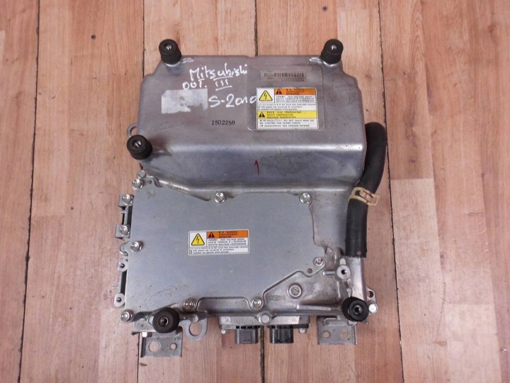 Mitsubishi Outlander III 2.0 PHEV inwerter falownik 9410A081