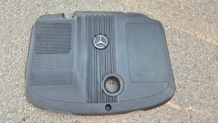 copertura GREMBIALINA Motore superiore MERCEDES CLS W218 2.2CDI A6510101467