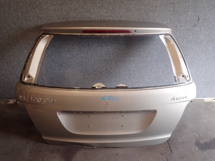 Malle hayon arrière coffre MERCEDES ML W164