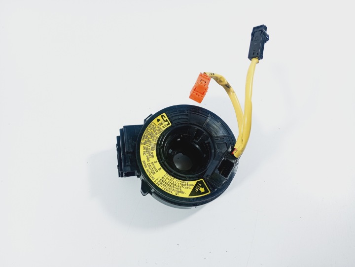 ZWIJAK ring of the steering wheel TOYOTA Avensis T25 03-08