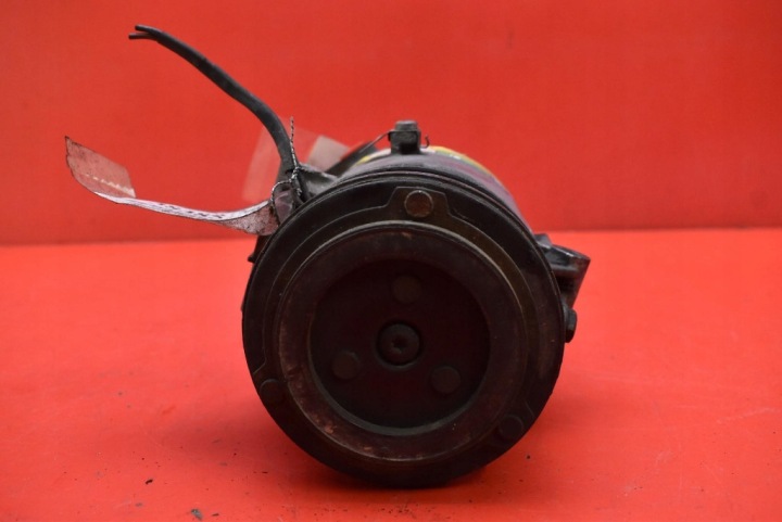compressor pump of the air conditioning 13124751 WJ OPEL ASTRA 3 III H 1.7 CDTI 100KM