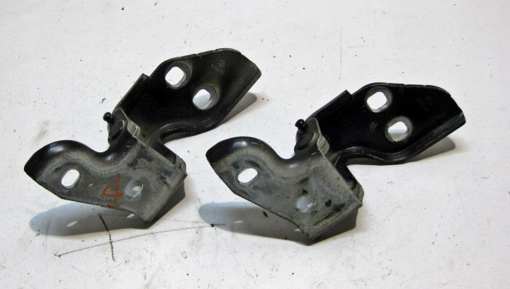 BOXER JUMPER DUCATO III LIFT zsanér ajtó jobb eleje GORA és DOL A046574