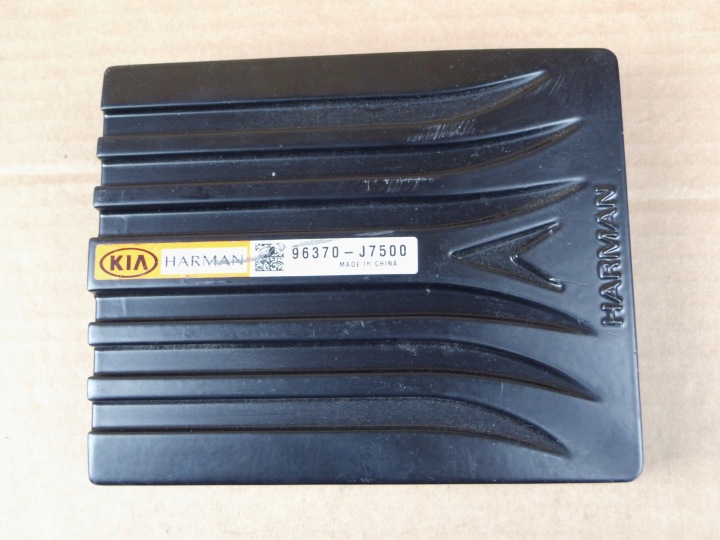 Kia Ceed III Verstärker HARMAN 96370J7500