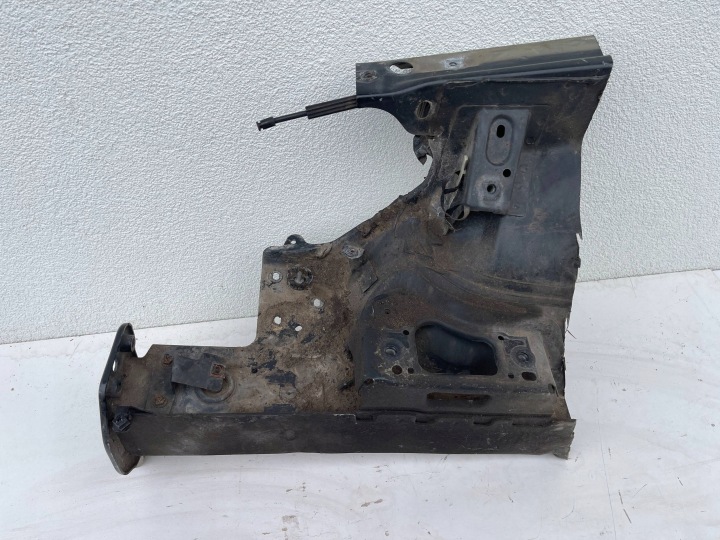 quarto longherone FARTUCH destro destra Volkswagen Scirocco 3 III 08