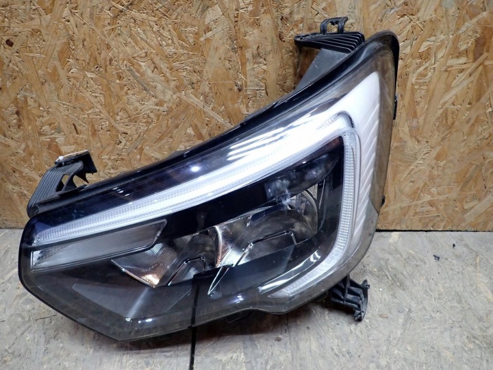 Feux phare Gauche REFLEKTOR Gauche RENAULT MASTER 3 III LIFT 4 IV 19-24R 260607867R