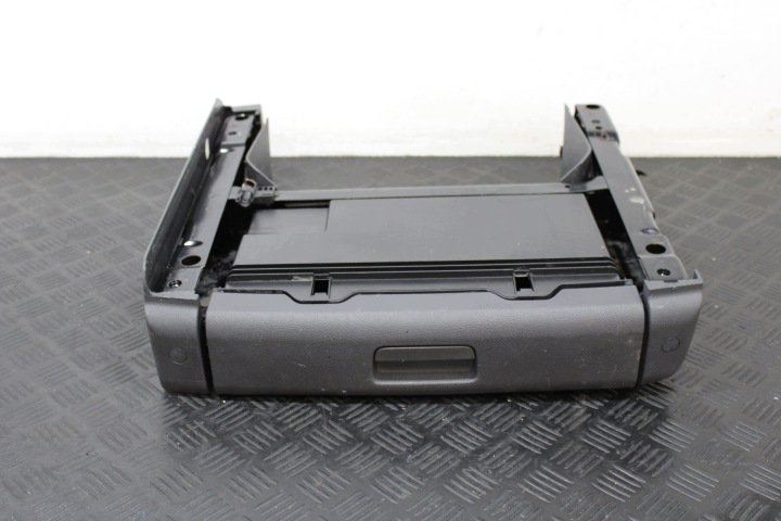 passenger compartment seat right front 1K0881580D VW TOURAN 1T0 1T LIFT 1,9 TDI