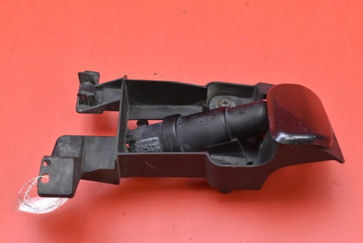 Waschwasserdüse REFLEKTROW rechts CC29 51067 MAZDA 5 V CR 05-08