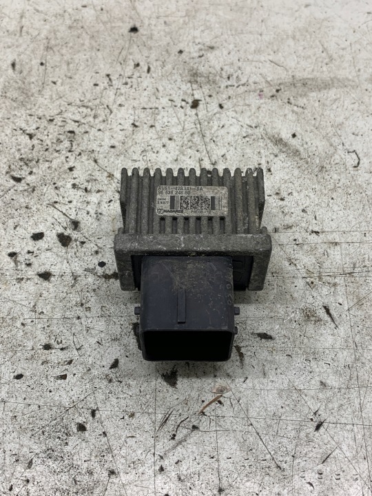 module relay plugs 9663824880 PEUGEOT 5008 2.0 HDI