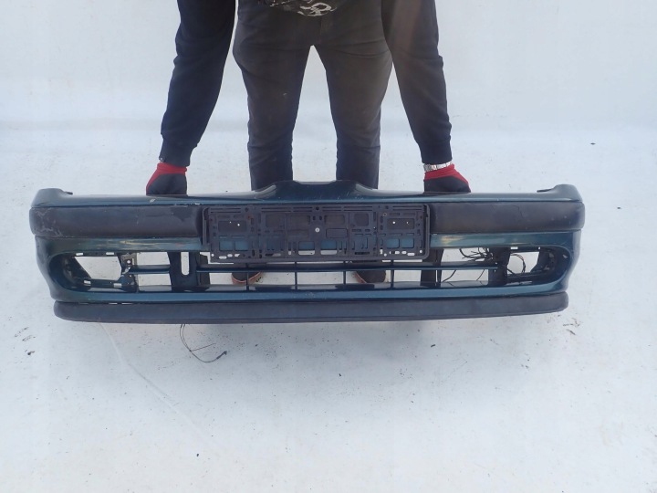 RENAULT MEGANE e 96-99 Paraurti Anteriore Anteriore
