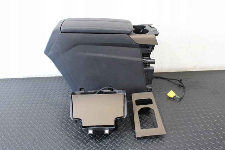 TUNEL central armrest CITROEN DS7