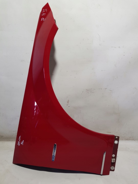 Aile Droite Avant MERCEDES W204 LIFT PRZEDLIFT C590 590
