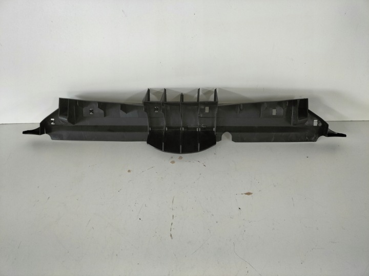 BLENDE GEHÄUSE BLENDE ABDECKUNG ÖV, SZÍJ VORNE TOYOTA YARIS II 06