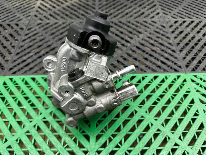 Einspritzpumpe BMW 3 G20 G21 8579230
