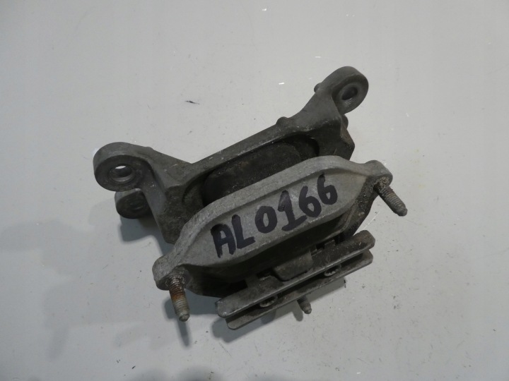 Stütze getriebehalter getriebestütze getriebelager AUDI A4 A5 8K0399115R