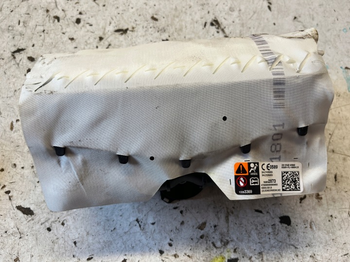 OPEL CORSA E airbag POWIETRZNA of the passenger W KONSOLE original 96852873