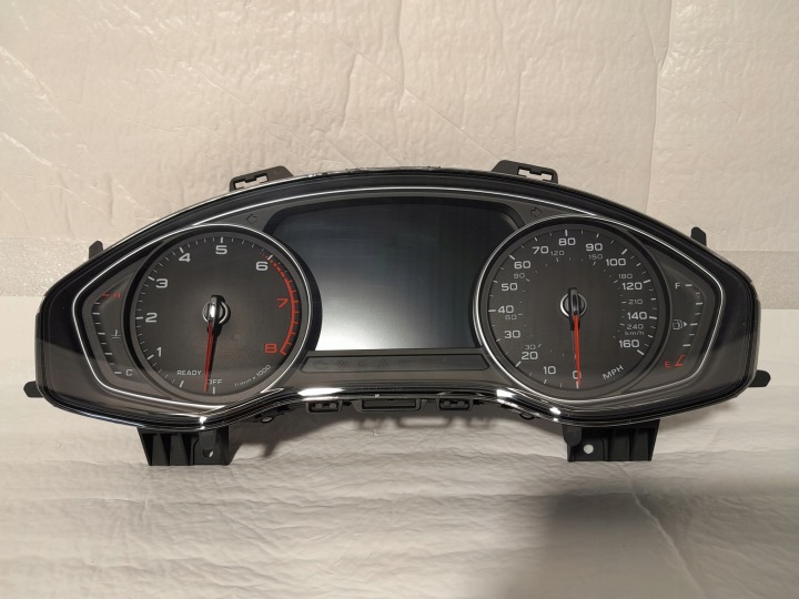 AUDI A4 B9 LIFT Kombiinstrument Kombiinstrument 8W5920870K 2.0TFSI 40706KM