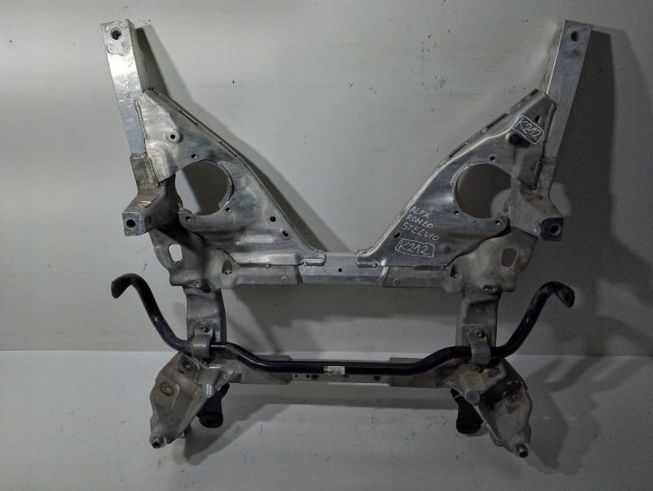 Alfa Romeo Stelvio Pont essieu de la suspension Avant 00505505910 (K212)