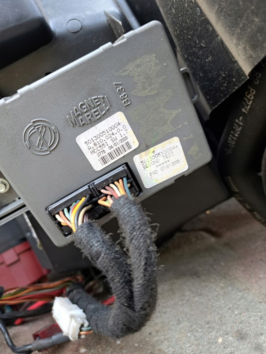 IVECO DAILY IV 06-12 2.3 CLIMATIZAREA COMPLETĂ A CONCURSULUI 9