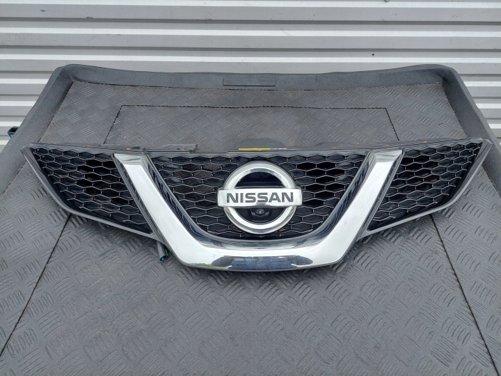 Grill Grill KAMERA vorne NISSAN QASHQAI II 2 J11