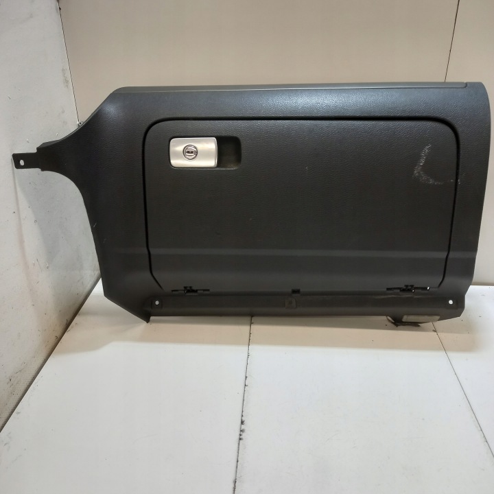 passenger compartment of the passenger VOLKSWAGEN GOLF 5 1K1857290