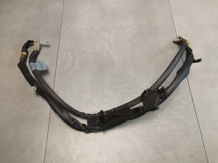 Mercedes-Benz E W213 Borne cable pôle négatif A2135406900 UK