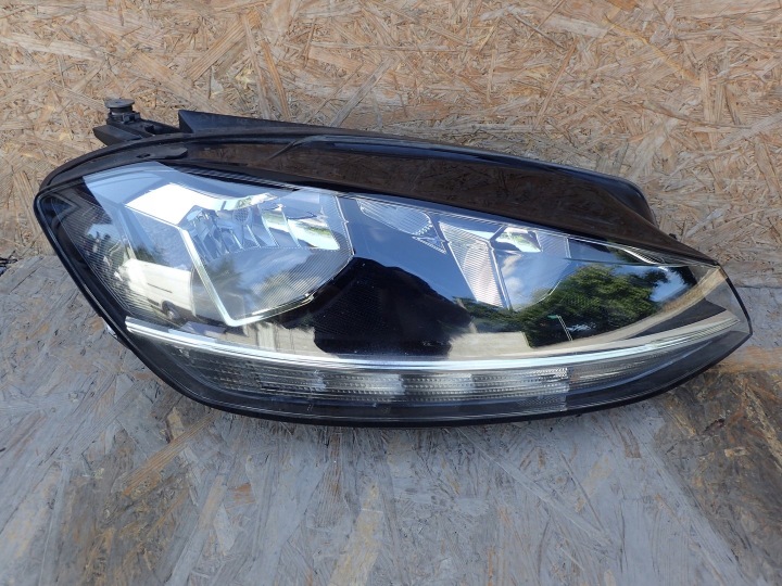 LICHT RECHTS VW GOLF 7 VII LIFT LED 5G1941006D