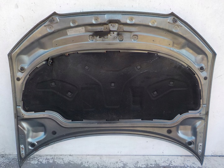10 AUDI A3 II 8P II LIFT 08-12 Insonorisation WYCISZENIE du capot