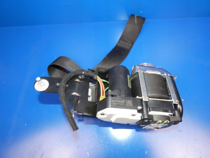 MERCEDES E KLASA W207 CABRIO COUPE tension belt safety right front
