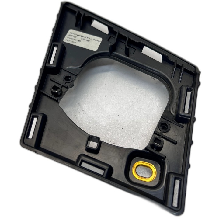 frame MOCYJACA MASKOWNIC3 of the speaker of the dashboard AUDI A6 C8 4K1035428