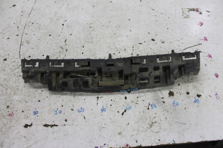 Suppporto montaggio paraurti posteriore posteriore 850420001R RENAULT MEGANE III HB 13-16