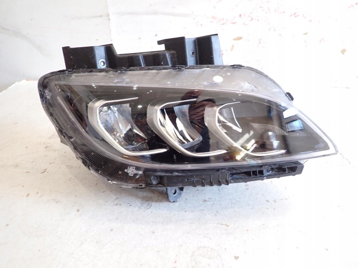 Licht vorne rechts HYUNDAI KONA LIFT 2020- FULL LED 92102-J9600