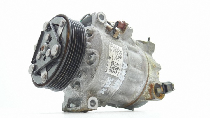 compressor of the air conditioning SKODA KAMIQ 1.5 3Q0816803E