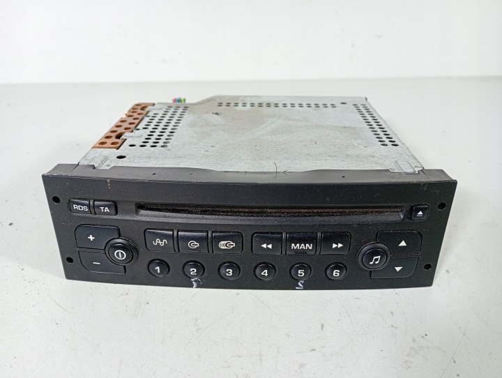 Peugeot 307 SW 02-09 RADIO ORYGINALNE CD brakuje kodu OE 964514597700