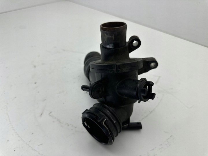 Θερμοστάτης περιβλήματος A6512001500 Mercedes w204 2.2 CDI 10