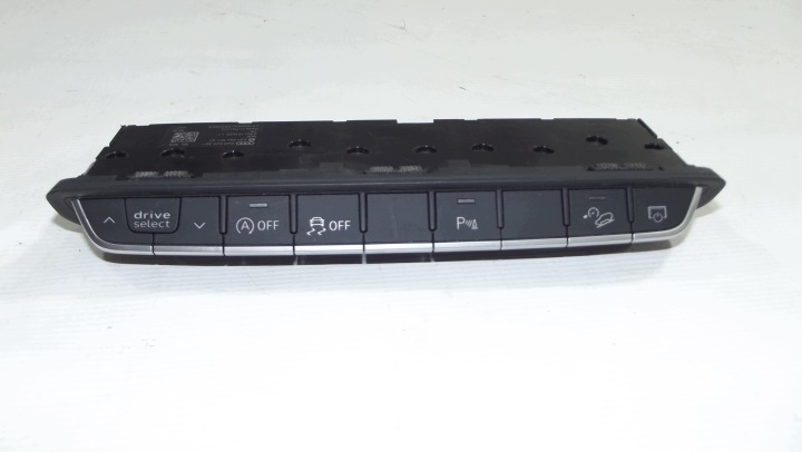 Audi A4 B9, Q5 II 80A Pannello controllo 8W0925301