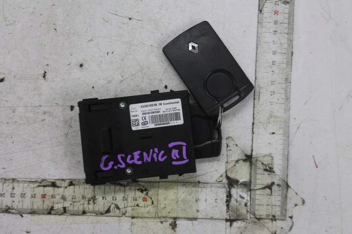 čtečka KARTY 2X klíček 285909828R SCENIC III 09