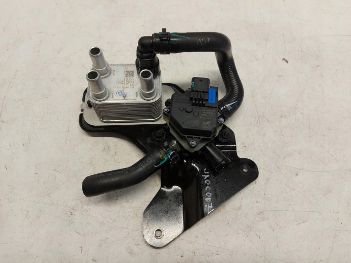 Cherry Jaecoo 7 PHEV 2025 1.5 T-GDI Motor Ölkühler rozdzielacz 302001728AA