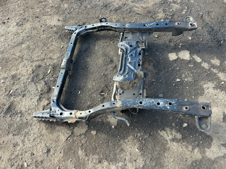 SUBARU LEGACY V front subframe EUROPA