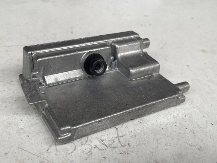 KAMERA PRZEDNIEJ windows (ADAS) VOLKSWAGEN GOLF VII 5WA980653C @M