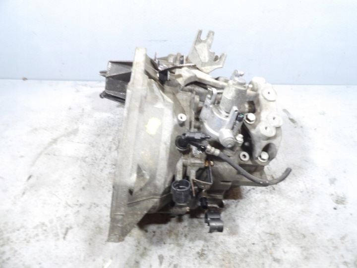 OPEL INSIGNIA A 2.0DTH Prevodovka manuálna F40 R8
