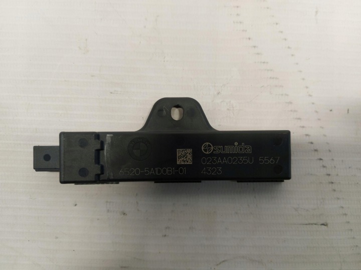 BMW iX1 X1 U11 aerial amplifier 5A1D0B1