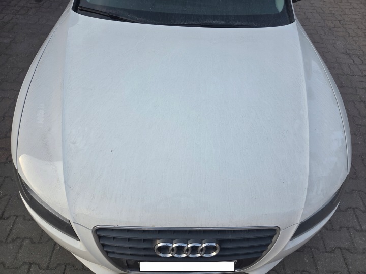 kapota Audi A5 8T przedlift LY9C- originál